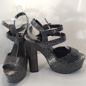 Charlotte Russe Heel